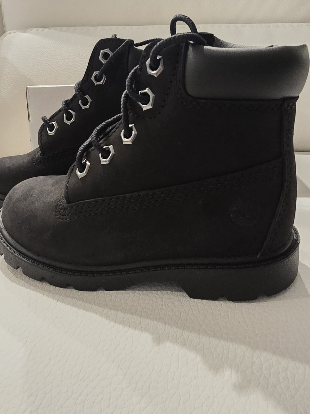 Timberland Black Nubuck 6-Inch Lace-Up Little Boys Boots - Picture 5 of 8